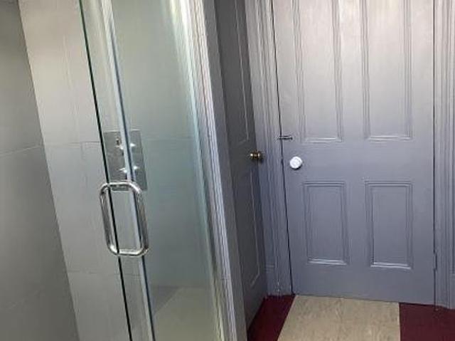 Room for rent in Clapham, Greater London