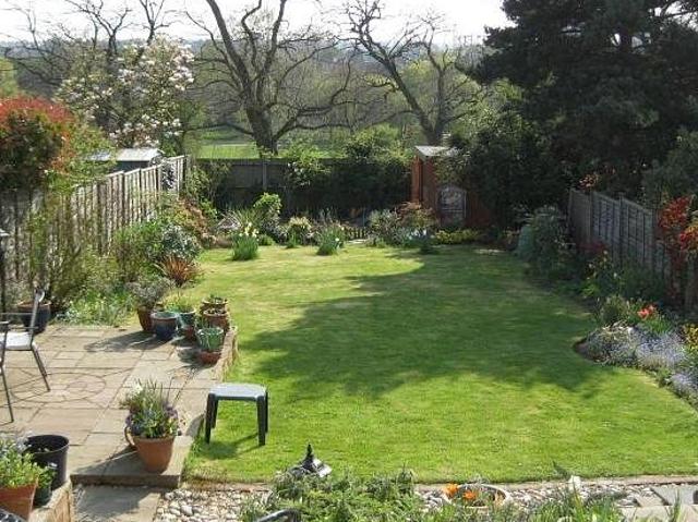 Room for rent in New Southgate, Greater London