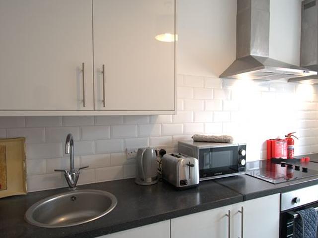Room for rent in London Borough of Ealing, Greater London