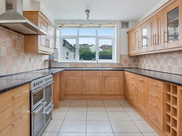 Room for rent in Dollis Hill, Greater London