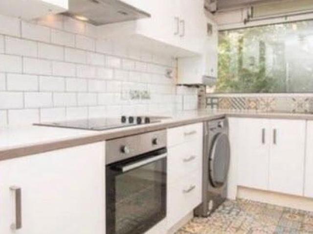 Room for rent in Archway, Greater London