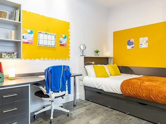 Room for rent in Finsbury, Greater London