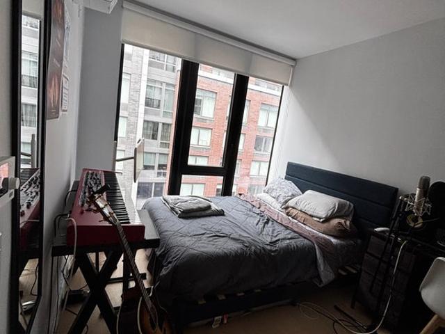 Room for rent in Arverne, New York