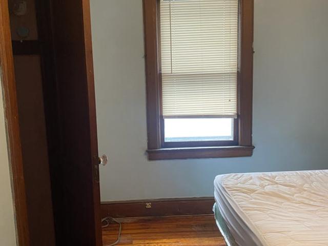 Room for rent in Arverne, New York