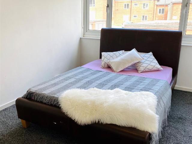 Room for rent in Hexthorpe, South Yorkshire