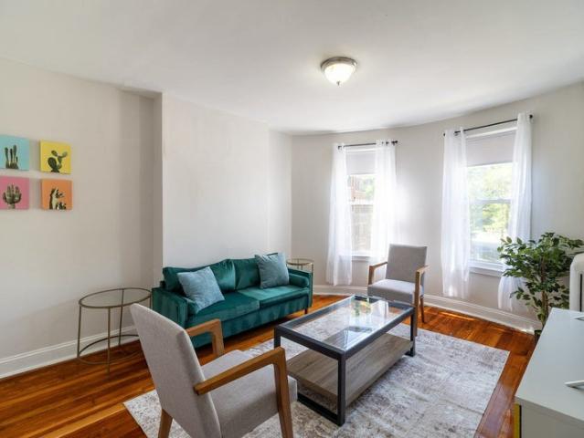 Room for rent in Dorchester, Boston