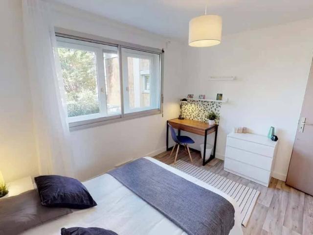 Studio location à Clichy, Hauts-de-Seine