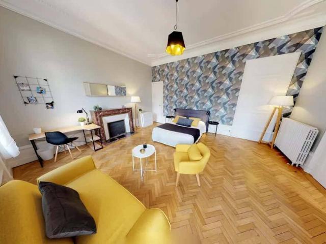 Studio location à Les Ardillos, Mérignac