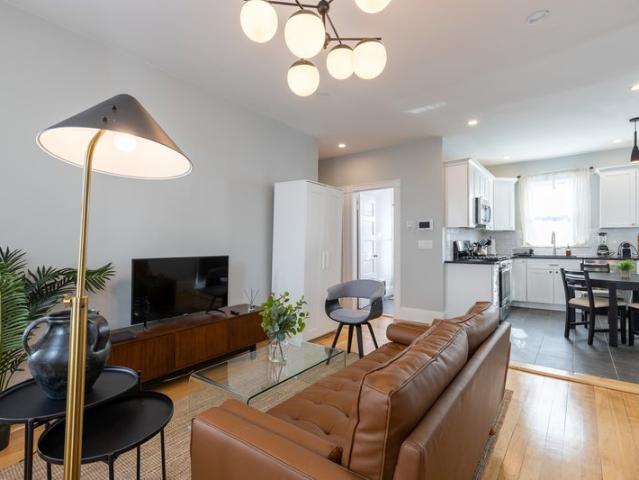 Room for rent in Dorchester, Boston