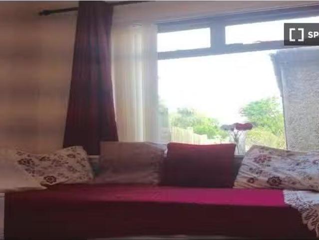 House to rent in Bluebell, North Tipperary