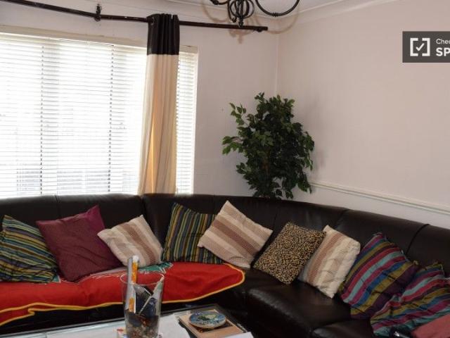 Room to rent in Bluebell, North Tipperary