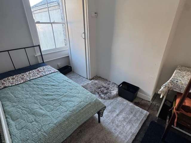 Room to rent in Bluebell, North Tipperary