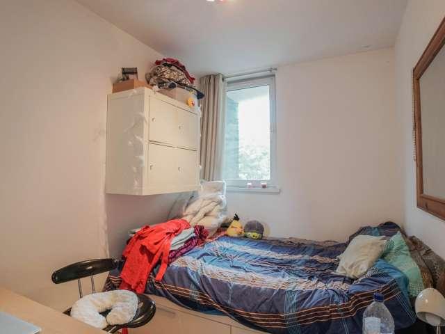 Room for rent in Stockwell Park, Greater London