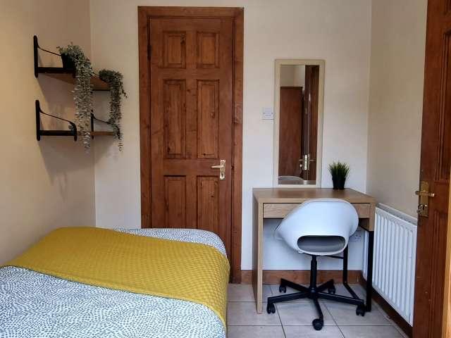 Room to rent in Bluebell, North Tipperary