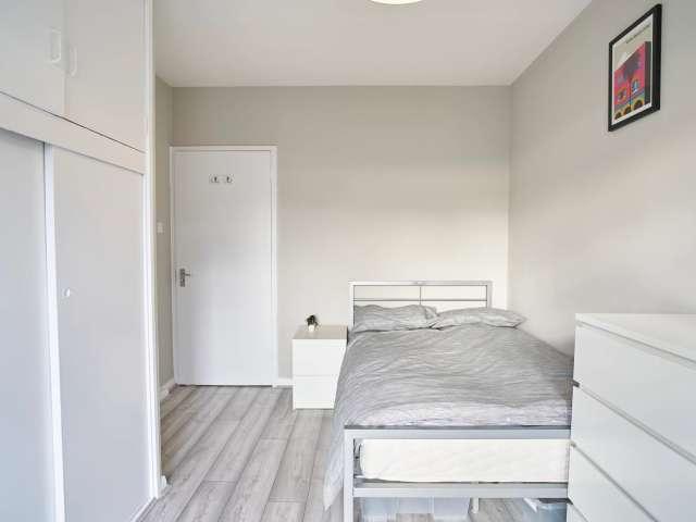 Room for rent in Old Ford, Bow