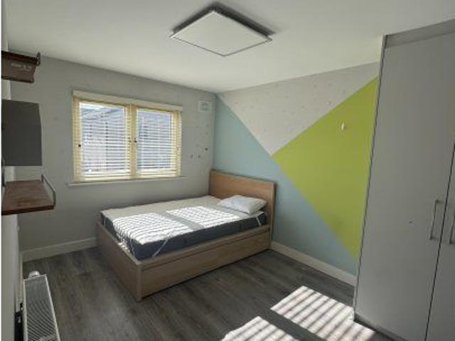 Room to rent in The Paddocks, Ongar