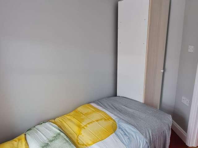 Room to rent in Bluebell, North Tipperary