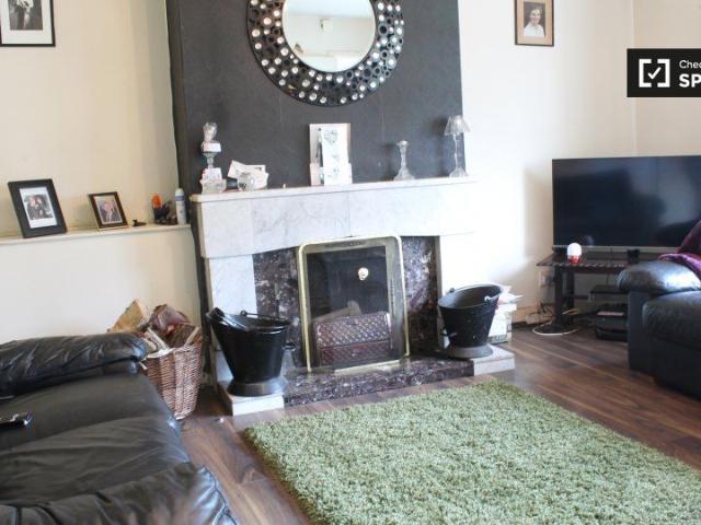 Room to rent in Tallaght, North Tipperary