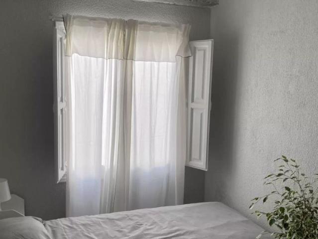 Habitación en alquiler en Centre Històric, Alacant / Alicante