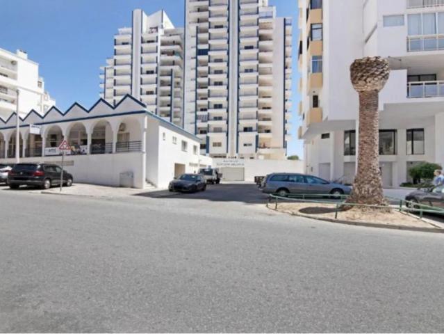 Quarto alugar em Albufeira e Olhos de Água, Albufeira