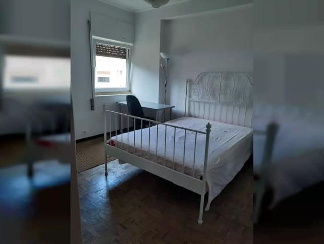 Quarto alugar em Coimbra (Sé Nova, Santa Cruz, Almedina e São Bartolomeu), Coimbra