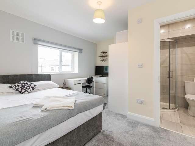 Room to rent in Dublin 3, Bluebell