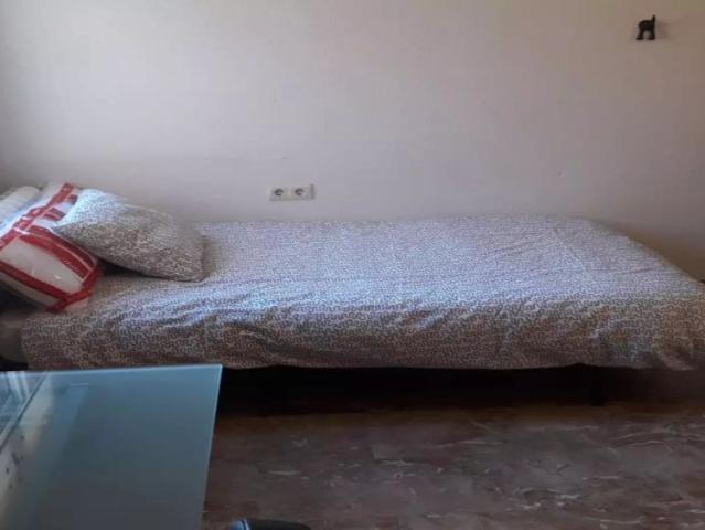 Habitación en alquiler en Ronda, Comarca de la Vega de Granada