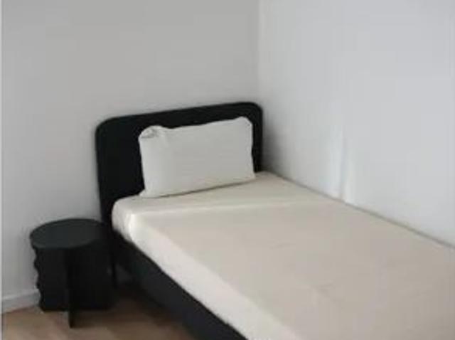 Quarto alugar em Alapraia, Cascais