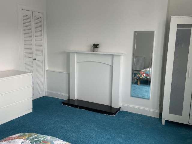 Room for rent in Prestonfield, City of Edinburgh