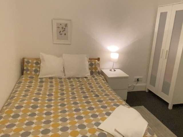Room for rent in Prestonfield, Scotland