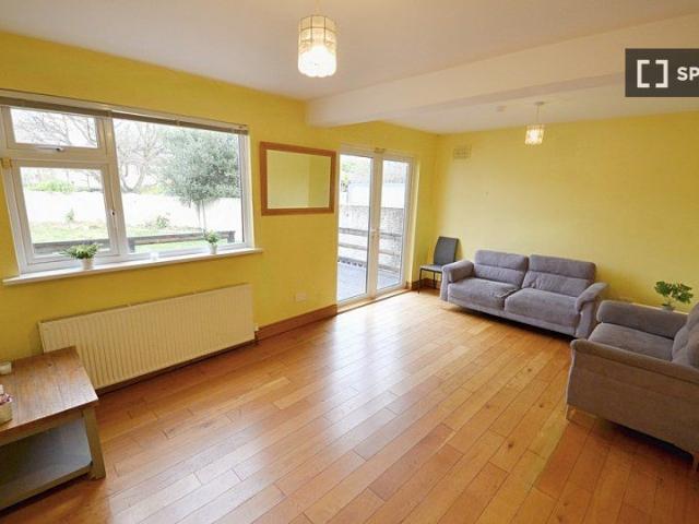 Room to rent in Bluebell, North Tipperary