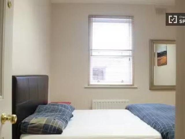 House to rent in Bluebell, North Tipperary