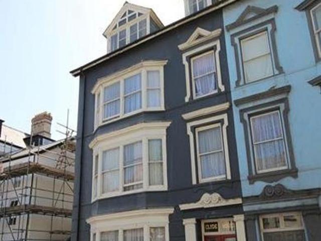 House for rent in Waun Fawr, Wales
