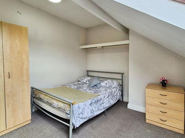 Room for rent in Crookes, South Yorkshire