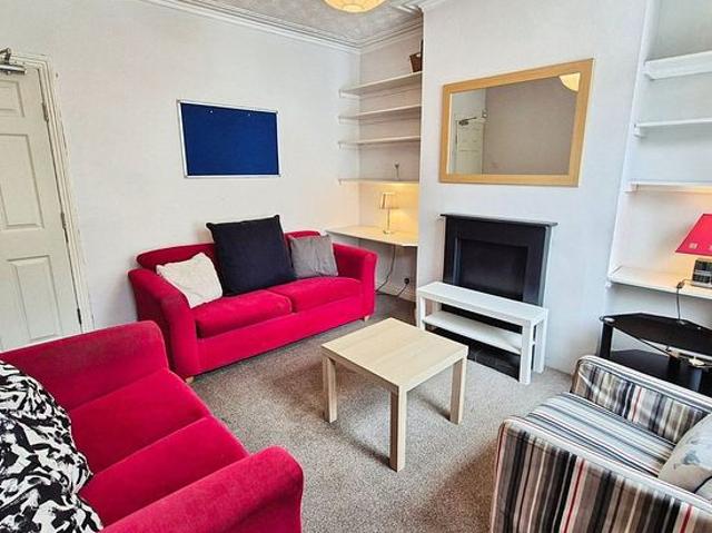 Room for rent in Crookes, South Yorkshire