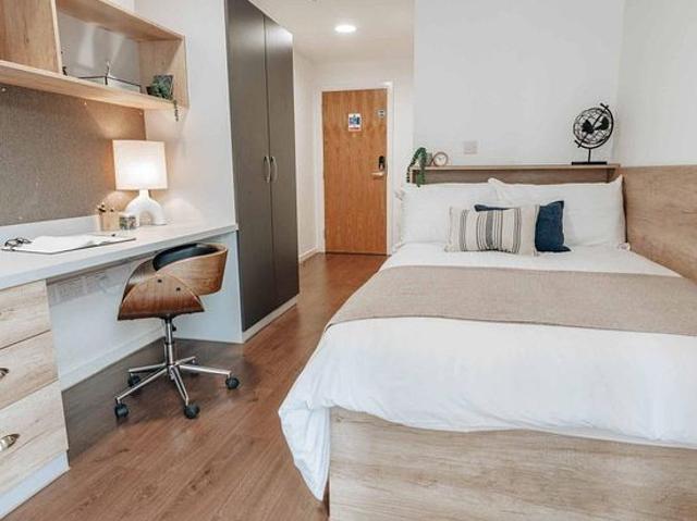 Room for rent in City Centre, South Yorkshire