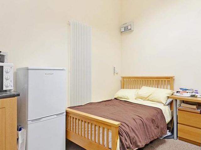 Room for rent in Devonshire, South Yorkshire