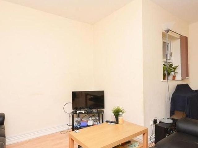 Room for rent in Saint George's, Netherthorpe