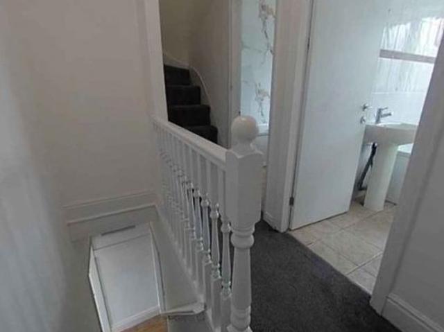 Room for rent in Lowfield, Sheffield