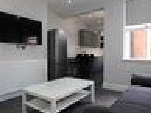 Room for rent in Heeley, South Yorkshire