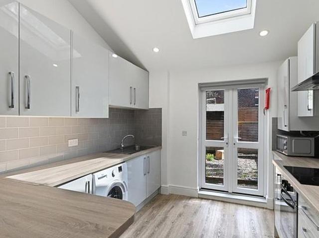 Room for rent in Sharrow Vale, South Yorkshire