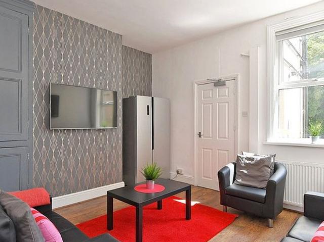 Room for rent in South Yorkshire