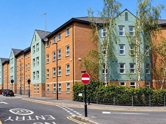 Room for rent in Sheaf Valley Quarter, Sheffield