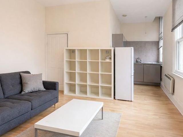 Room for rent in Castlegate, Sheffield