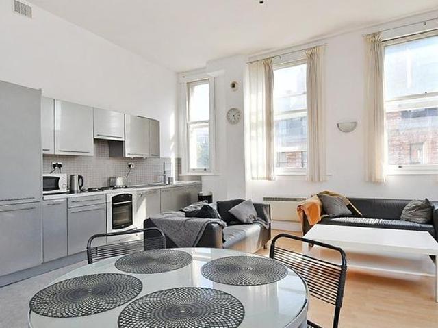 Room for rent in Castlegate, Sheffield