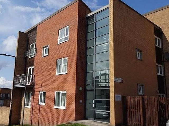 Room for rent in Norfolk Park, South Yorkshire