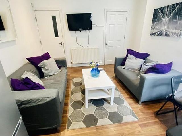 Room for rent in South Yorkshire