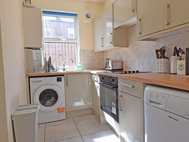 Room for rent in Sharrow Vale, South Yorkshire