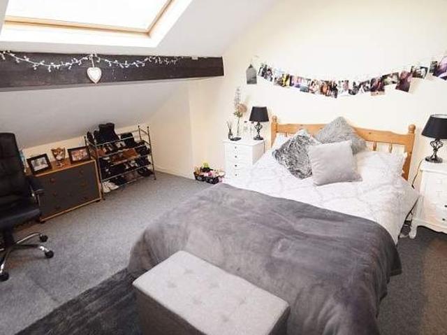 Room for rent in South Yorkshire