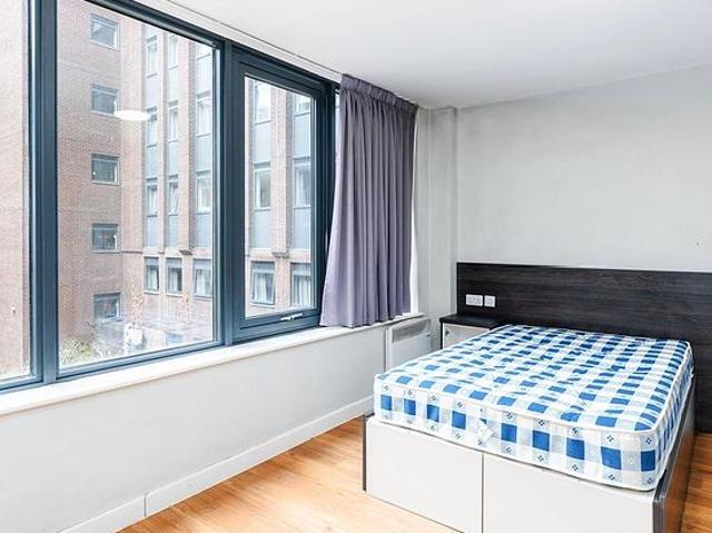Room for rent in City Centre, South Yorkshire